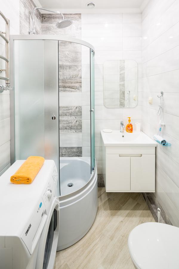 Leogrand Vip Apartments On Udatnogo 4 Lviv Bagian luar foto
